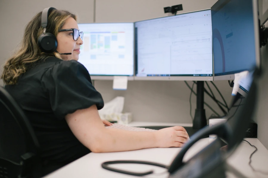 Outsource IT - Services - Helpdesk and Remote IT Support